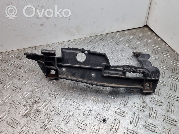 Land Rover Range Rover L322 Uchwyt / Mocowanie lampy przedniej 1301329337