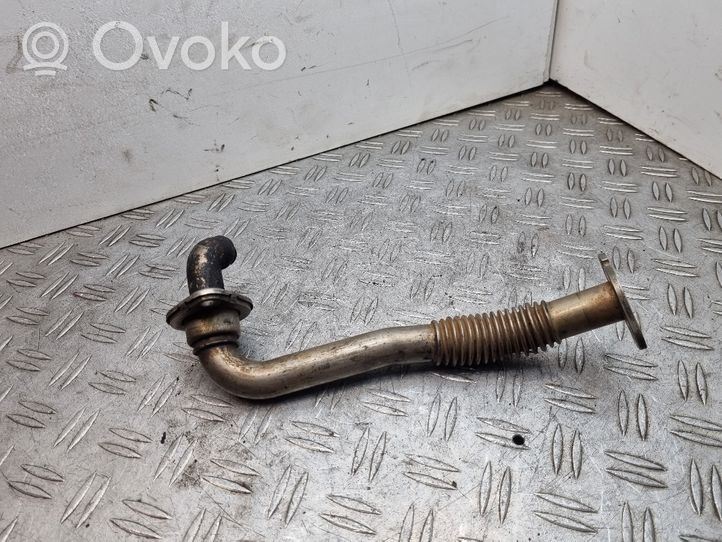 Volkswagen Golf Plus Tuyau de raccordement solide EGR 03C131521T