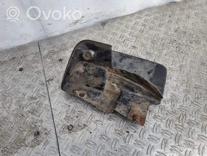 Toyota Land Cruiser (J100) Eturoiskeläppä 7662160070