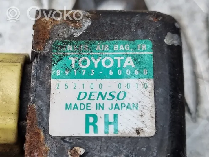 Toyota Land Cruiser (J100) Turvatyynyn törmäysanturi 8917360060