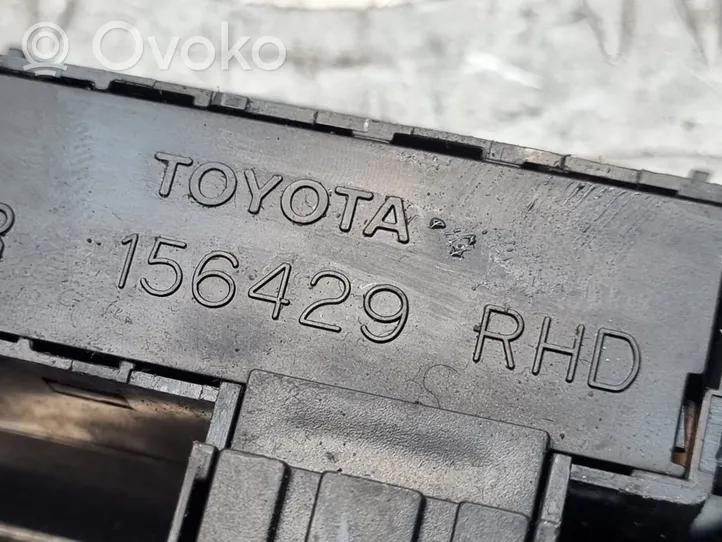 Toyota Land Cruiser (J100) Przyciski pamięci fotela 156429