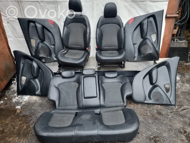 Hyundai ix35 Seat and door cards trim set 