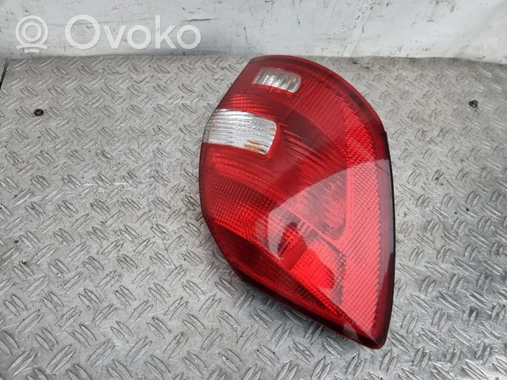 Skoda Fabia Mk2 (5J) Lampa tylna 5J6945095