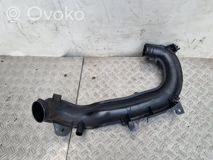 Ford Mondeo MK IV Manguera/tubo del intercooler AV619C623B