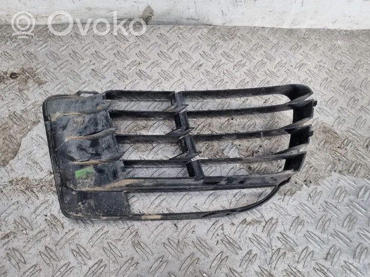 Volkswagen Golf VI Kratka dolna zderzaka przedniego 5K0853665E