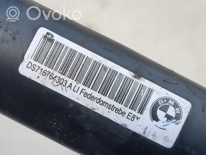 BMW 1 E82 E88 Kita variklio skyriaus detalė 7167643