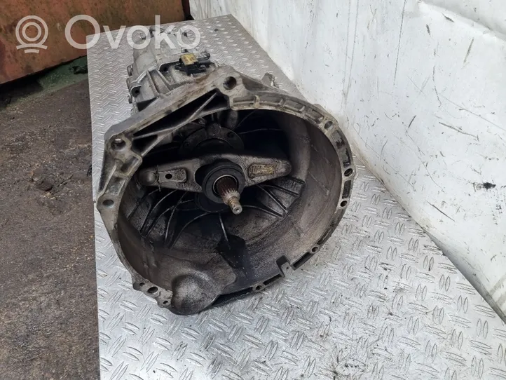 BMW 1 E82 E88 Mechaninė 6 pavarų dėžė 1069401059