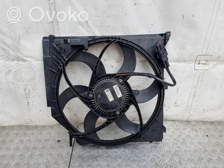 BMW X3 E83 Ventilatore di raffreddamento elettrico del radiatore 6925702