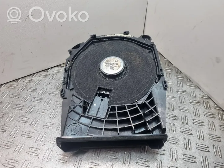 BMW X1 E84 Enceinte subwoofer 9204786