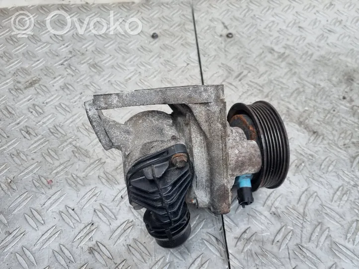 Opel Astra K Pompe de circulation d'eau 55502819