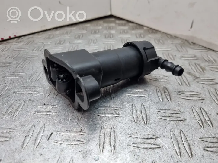 Audi A4 S4 B7 8E 8H Ugello a spruzzo lavavetri per faro 8E0955101D