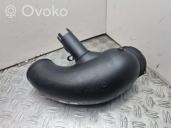 BMW X3 E83 Air intake duct part 7803843