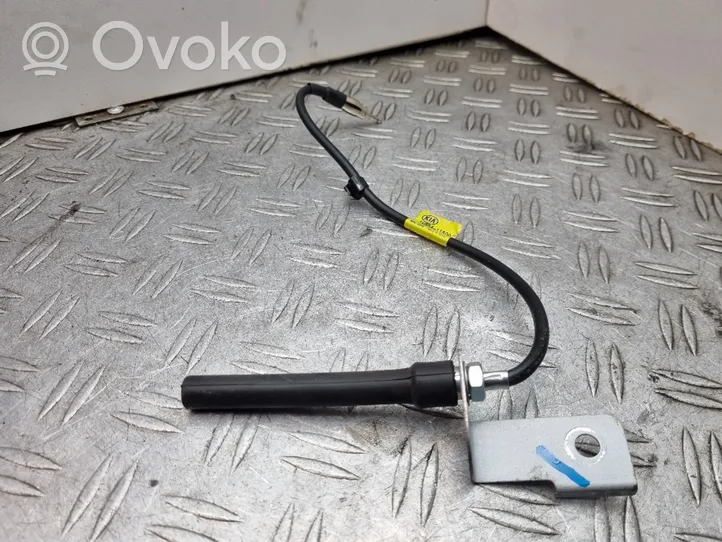 KIA Rio Antena (GPS antena) 1W95411800