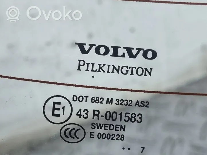 Volvo C70 Pare-brise vitre arrière 43R001583