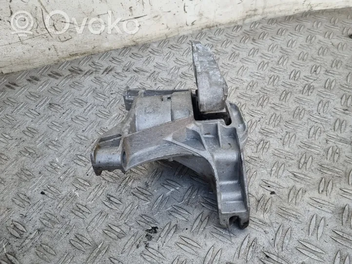 Citroen C4 SpaceTourer Engine mount bracket 4A103720