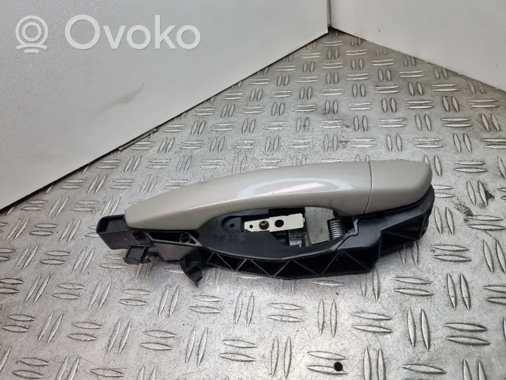 Citroen C4 SpaceTourer Poignée extérieure de porte arrière 9802977380