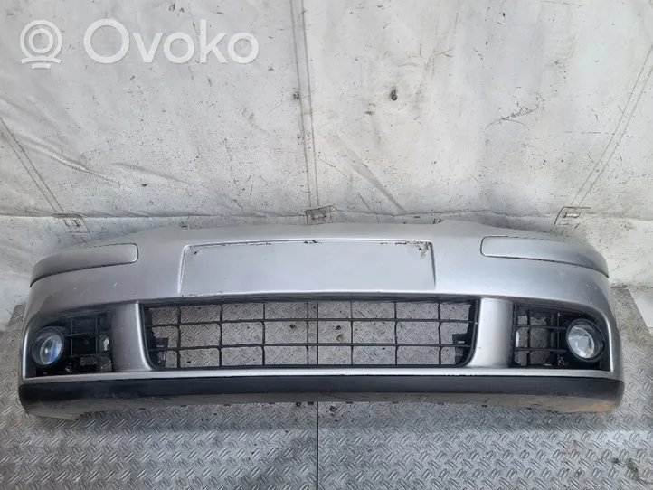 Volkswagen Golf V Paraurti anteriore 1K0807217