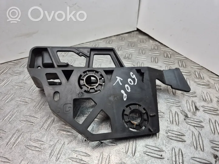 Peugeot 5008 Support de montage de pare-chocs avant 9684021080