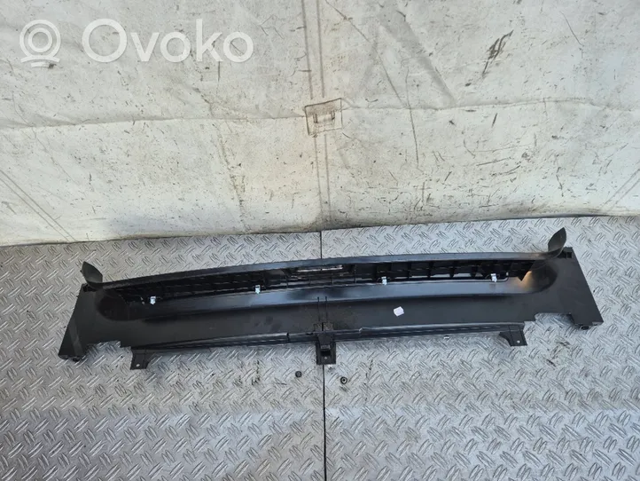 BMW X6 E71 Bagažinės slenksčio apdaila 6981004