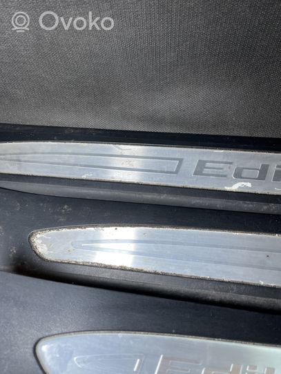 BMW 5 E60 E61 Garniture de protection de seuil intérieur 7172291