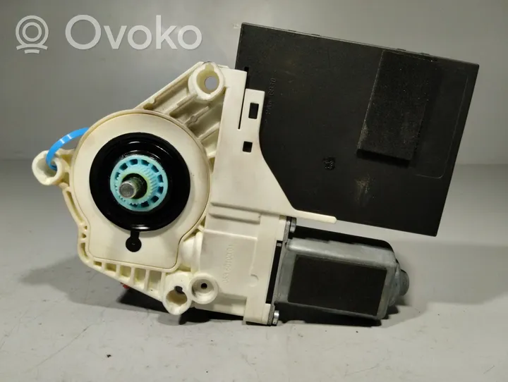 Volvo C70 Front door window regulator motor 31288113AA