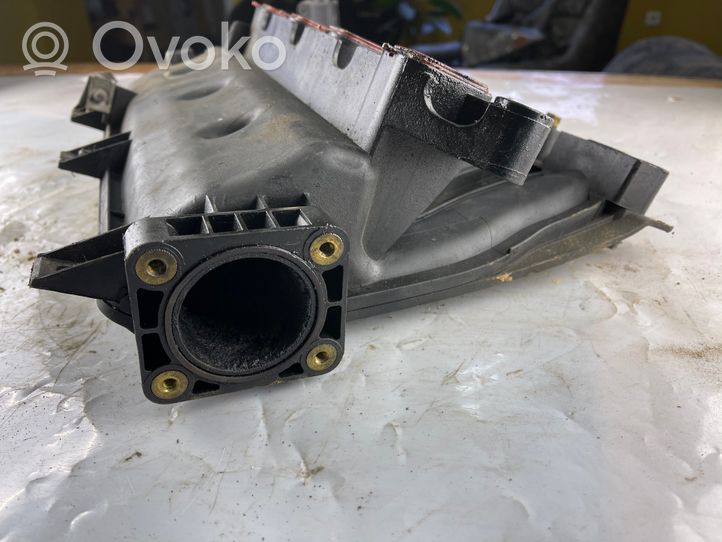 BMW 3 E46 Collettore di aspirazione 2246942