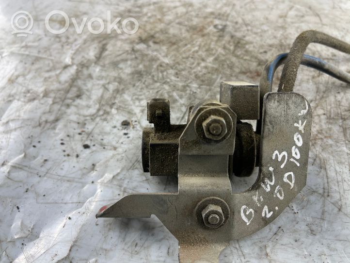 BMW 3 E46 Cześć układu próżniowego turbosprężarki 2247906