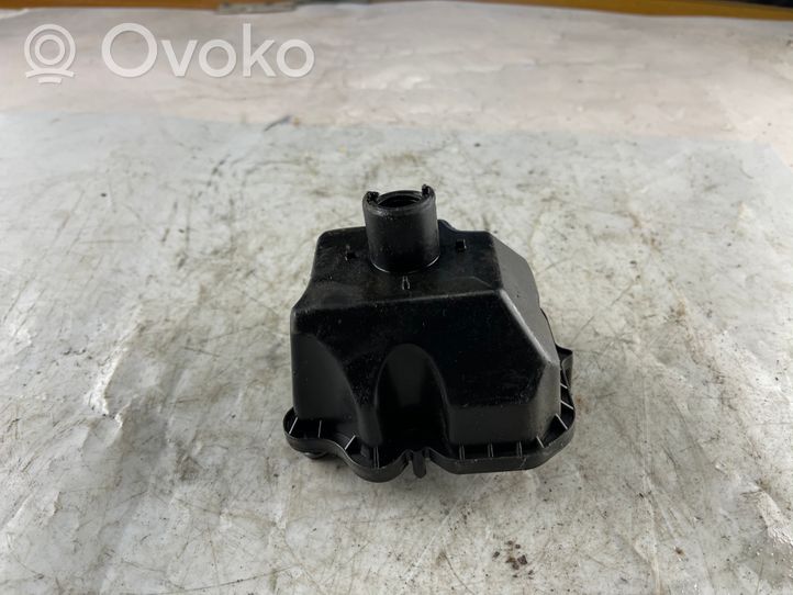 Jaguar XJ X351 Separatore dello sfiato dell’olio 9X2Q6C714DA