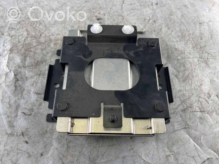 Jaguar XJ X351 Air suspension control unit module (rear) AW9318B008AJ