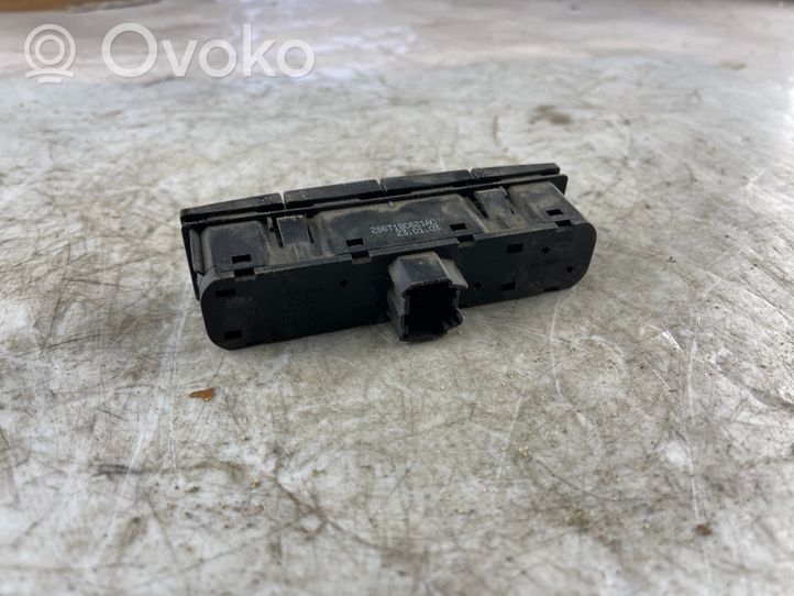 Ford Fusion Przycisk / Przełącznik ogrzewania szyby przedniej / czołowej 2S6T18C621AC