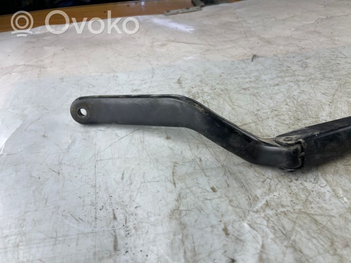 Ford Fusion Front wiper blade arm 2N1117526AC