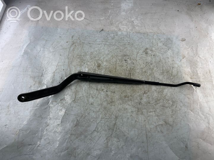 Ford Fusion Front wiper blade arm 2N1117526AC