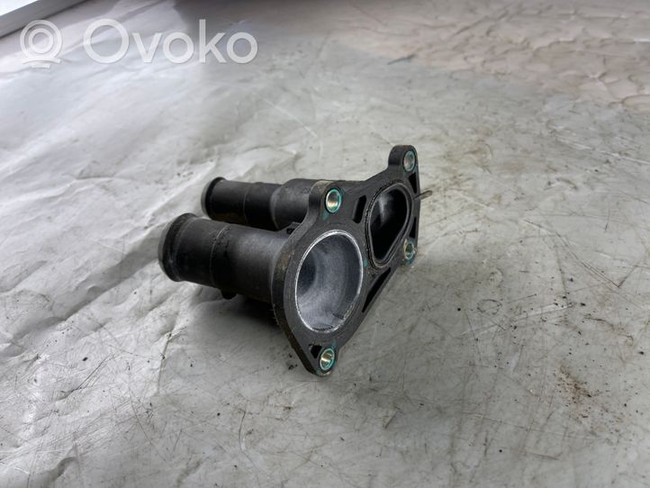 Ford Fusion Alloggiamento termostato 2S6G9K478BA