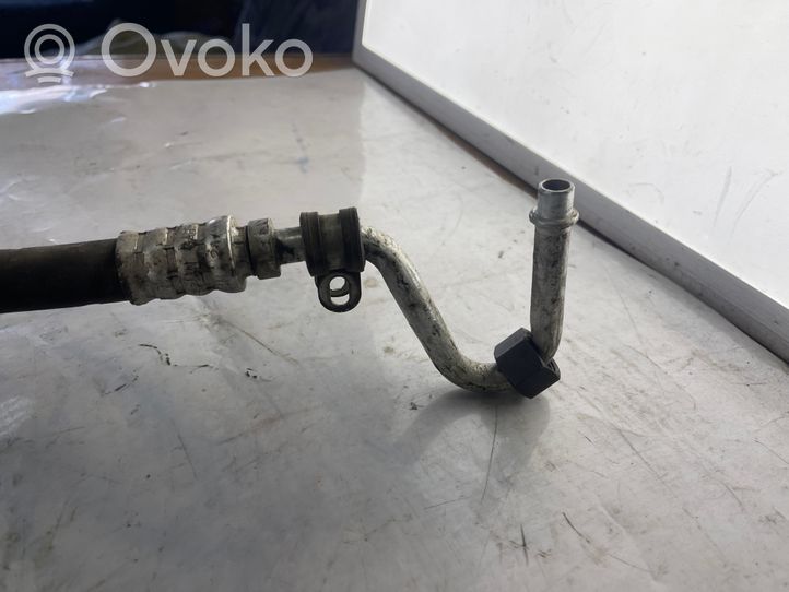 Volkswagen Polo IV 9N3 Air conditioning (A/C) pipe/hose 