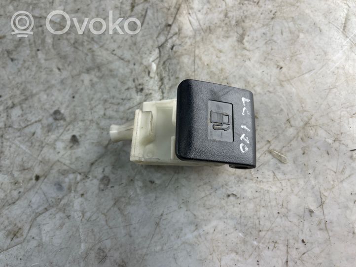 Toyota Land Cruiser (J120) Uchwyt / Linka korka wlewu paliwa 7733528060