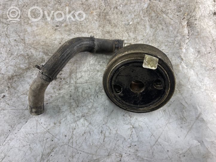 Toyota Corolla Verso E121 Halterung Ölfilter / Ölkühler 