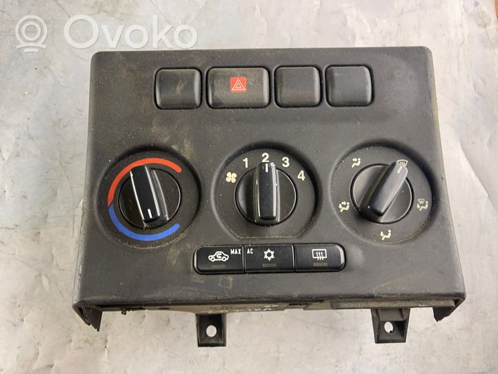 Opel Zafira A Gaisa kondicioniera / klimata kontroles / salona apsildes vadības bloks (salonā) 90589777