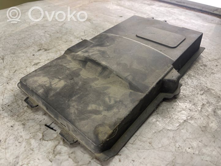 Ford Focus Battery box tray cover/lid 3m5110b805