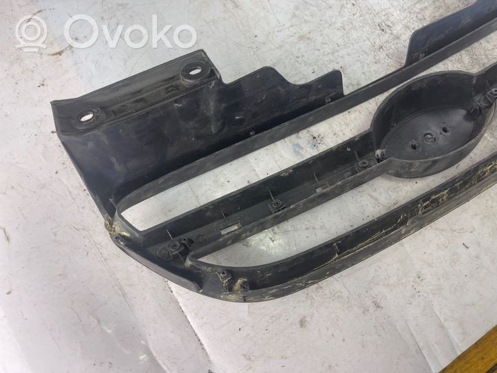 Hyundai Getz Grille de calandre avant 863611c410