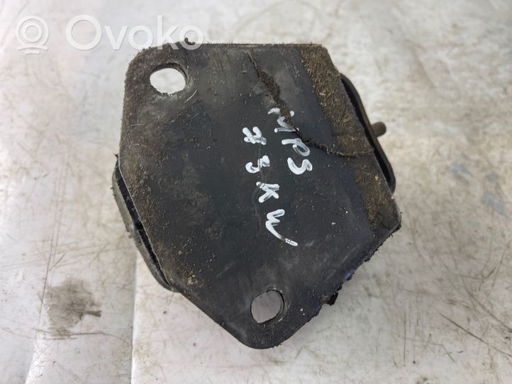 Mitsubishi Pajero Sport I Engine mount bracket Mr210868