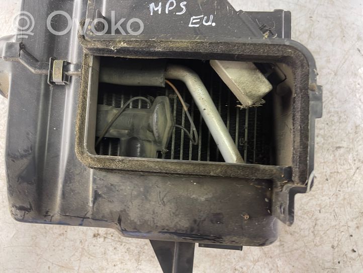 Mitsubishi Pajero Sport I Gaisa kondicioniera radiators (salonā) Mr250593