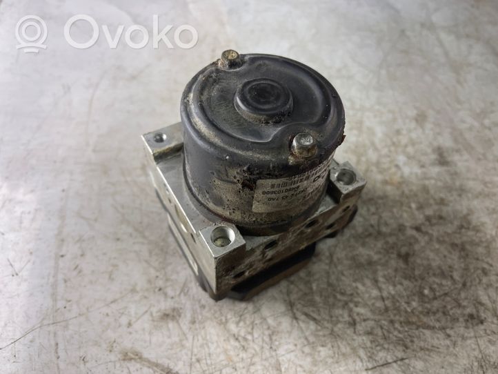 KIA Carens I Pompe ABS Ok2fc437a0