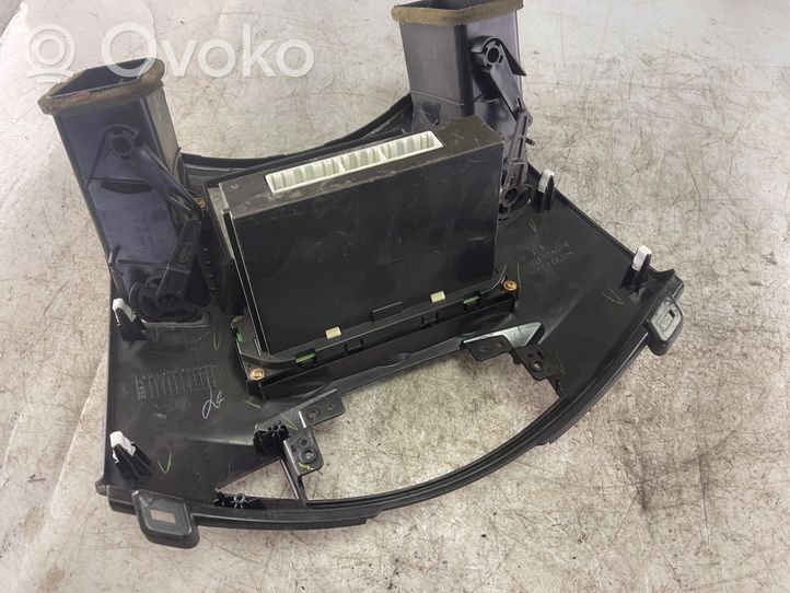 Mitsubishi Grandis Oro kondicionieriaus/ klimato/ pečiuko valdymo blokas (salone) Mr958081