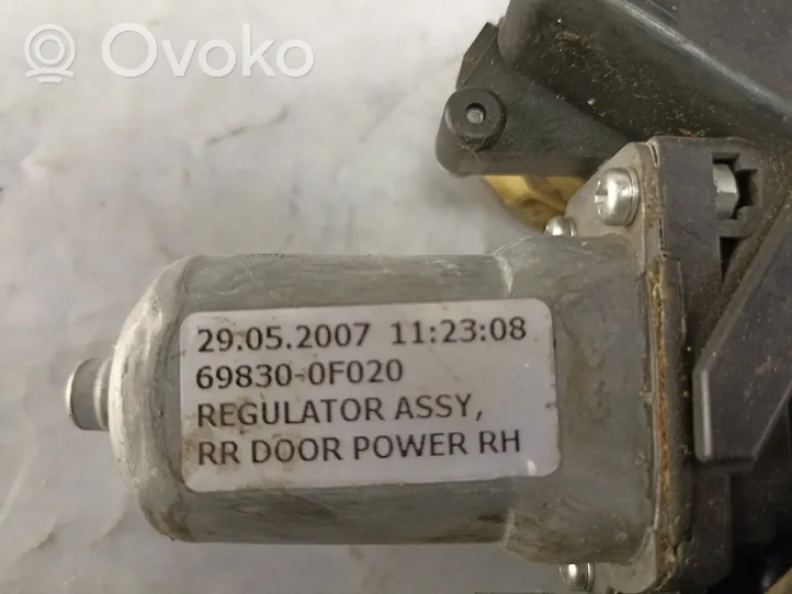 Toyota Corolla Verso AR10 Fensterheber elektrisch mit Motor Tür hinten 997250103