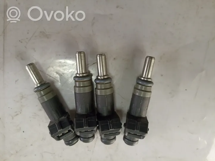 BMW 3 E46 Fuel injectors set 7506158