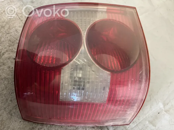 Volkswagen PASSAT B5.5 Rear/tail lights 3B9945095AA