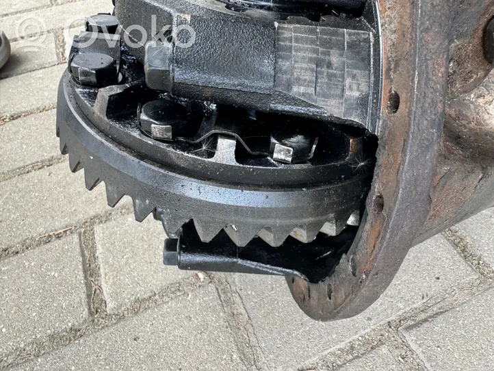 Toyota Land Cruiser (HDJ90) Mechanizm różnicowy tylny / Dyferencjał 43