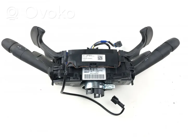 Toyota Proace Pyyhkimen/suuntavilkun vipukytkin 98312408ZD