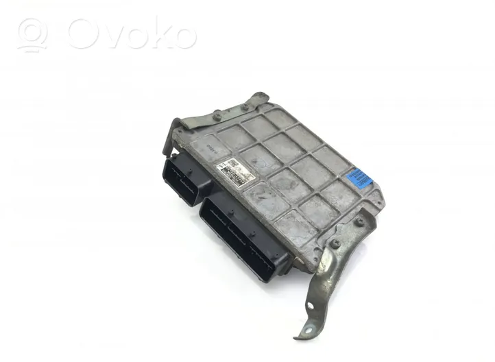 Toyota Avensis T270 Sterownik / Moduł ECU MB2759008050