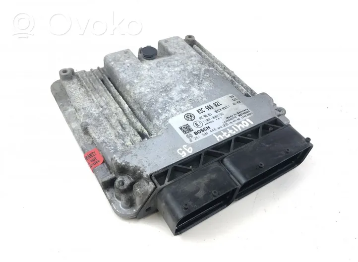 Volkswagen PASSAT B6 Sterownik / Moduł ECU 0261S04448